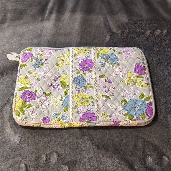 Vera Bradley Handbags - NWOT Vera Bradley Watercolor Laptop Cover